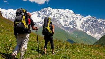 თებერვალში საერთაშორისო მოგზაურთა რაოდენობა 19.8%-ით, ტურისტების კი 27.1%-ით გაიზარდა